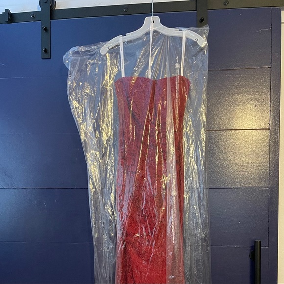 David’s Bridal Bridesmaid Dress - Picture 2 of 7